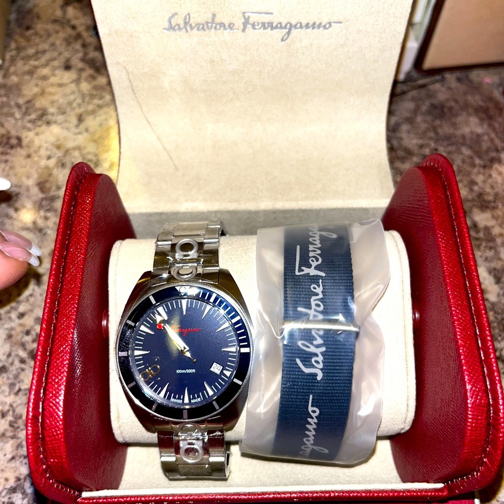 COPY - BNWT Salvatore Ferragamo Men watch 41mm